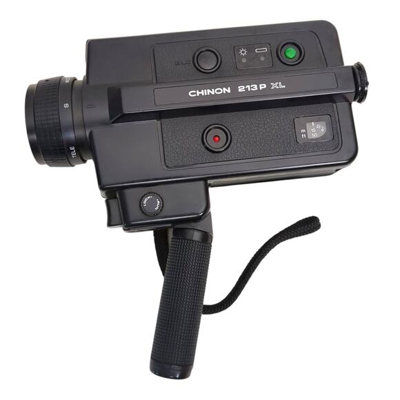 Vintage CHINON 213 P XL Super 8 Movie Camera Untested For Parts 8MM - Picture 1 of 11